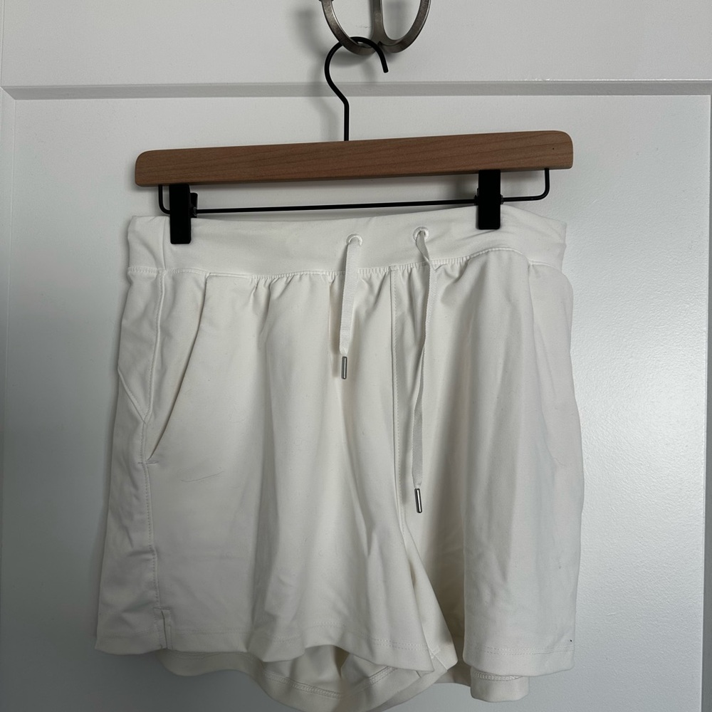 Old Navy White Workout/Casual PowerSoft Shorts